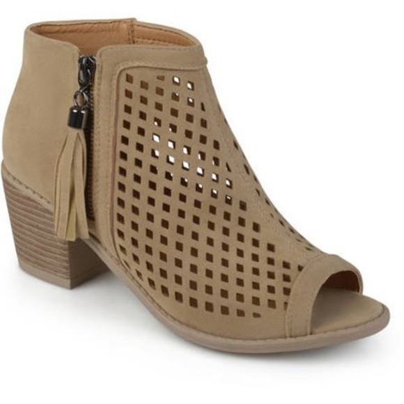 Brinley Co. Women's Center Cutout Bootie In Taupe - 4-Inch Stiletto Heel, Peep Toe, Back Zip (Size 7 Regular US)